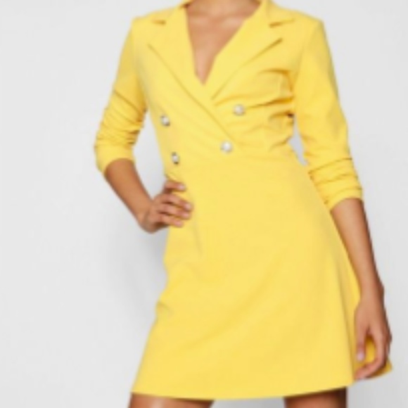 Boohoo Dresses & Skirts - NWT- Izzie Yellow Blazer Dress & Milltary Buttons